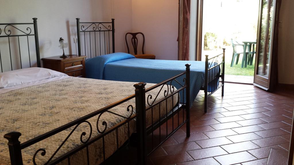 Il Canto Del Sole Monteroni dʼArbia Kamer foto