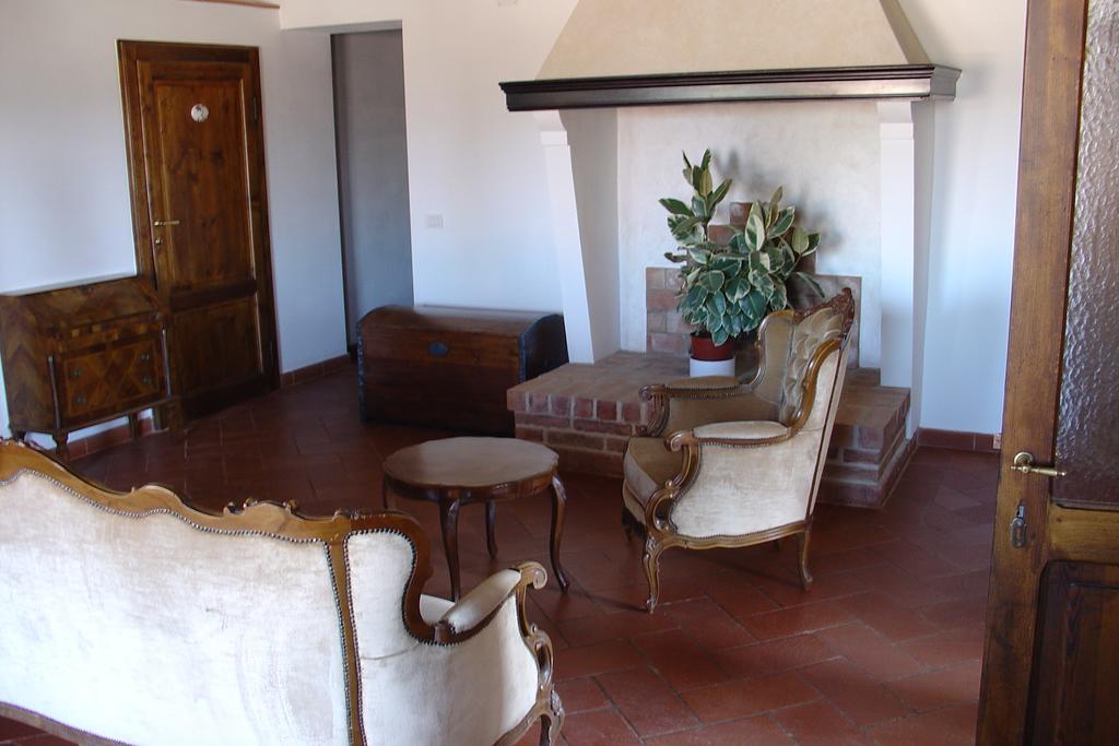 Il Canto Del Sole Monteroni dʼArbia Buitenkant foto