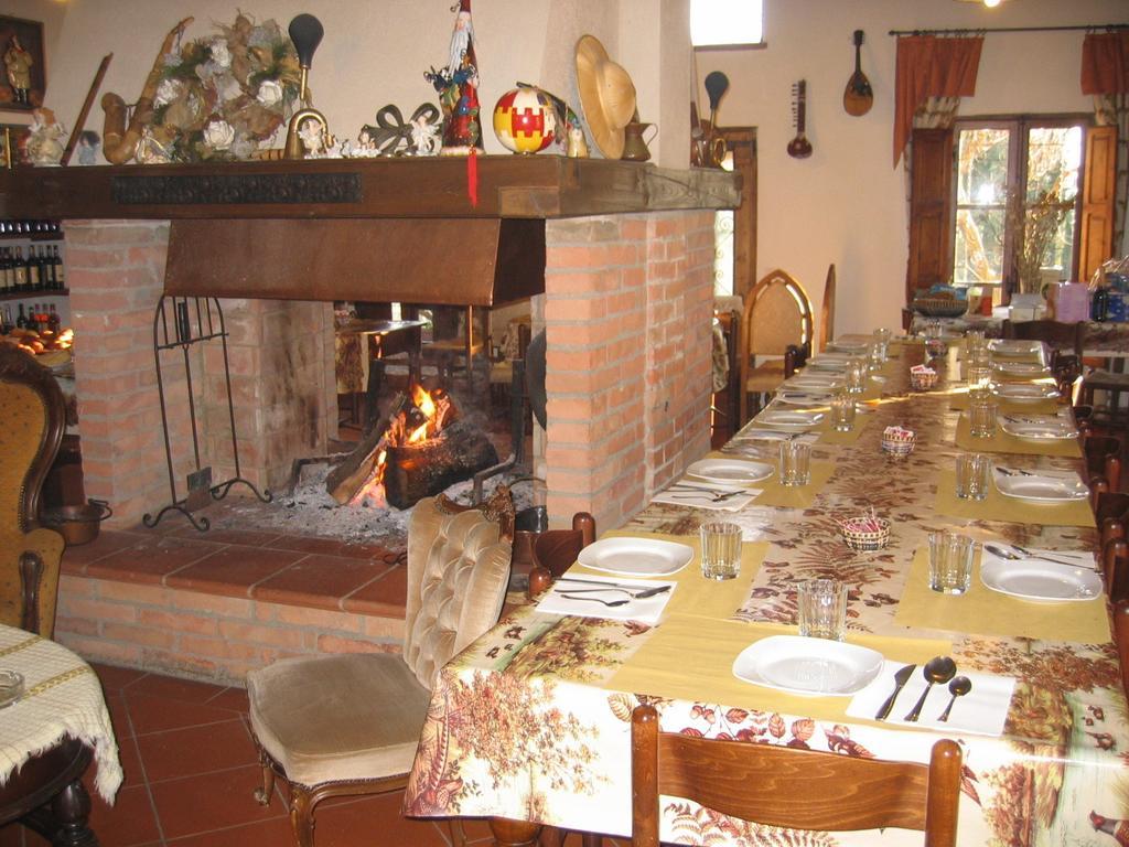 Il Canto Del Sole Monteroni dʼArbia Buitenkant foto
