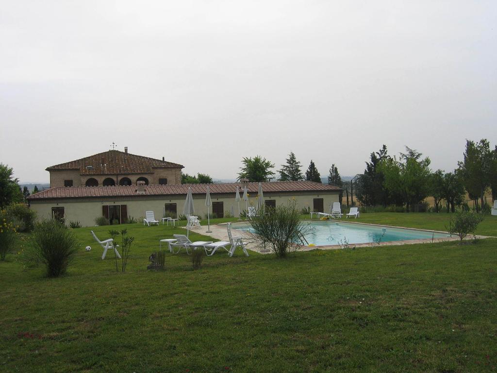 Il Canto Del Sole Monteroni dʼArbia Buitenkant foto