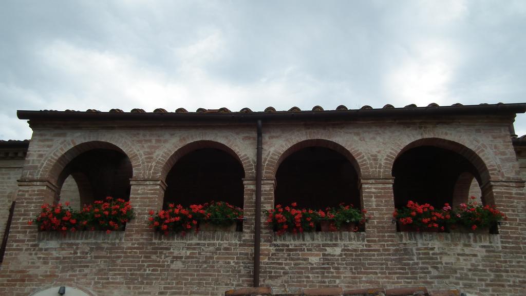 Il Canto Del Sole Monteroni dʼArbia Buitenkant foto